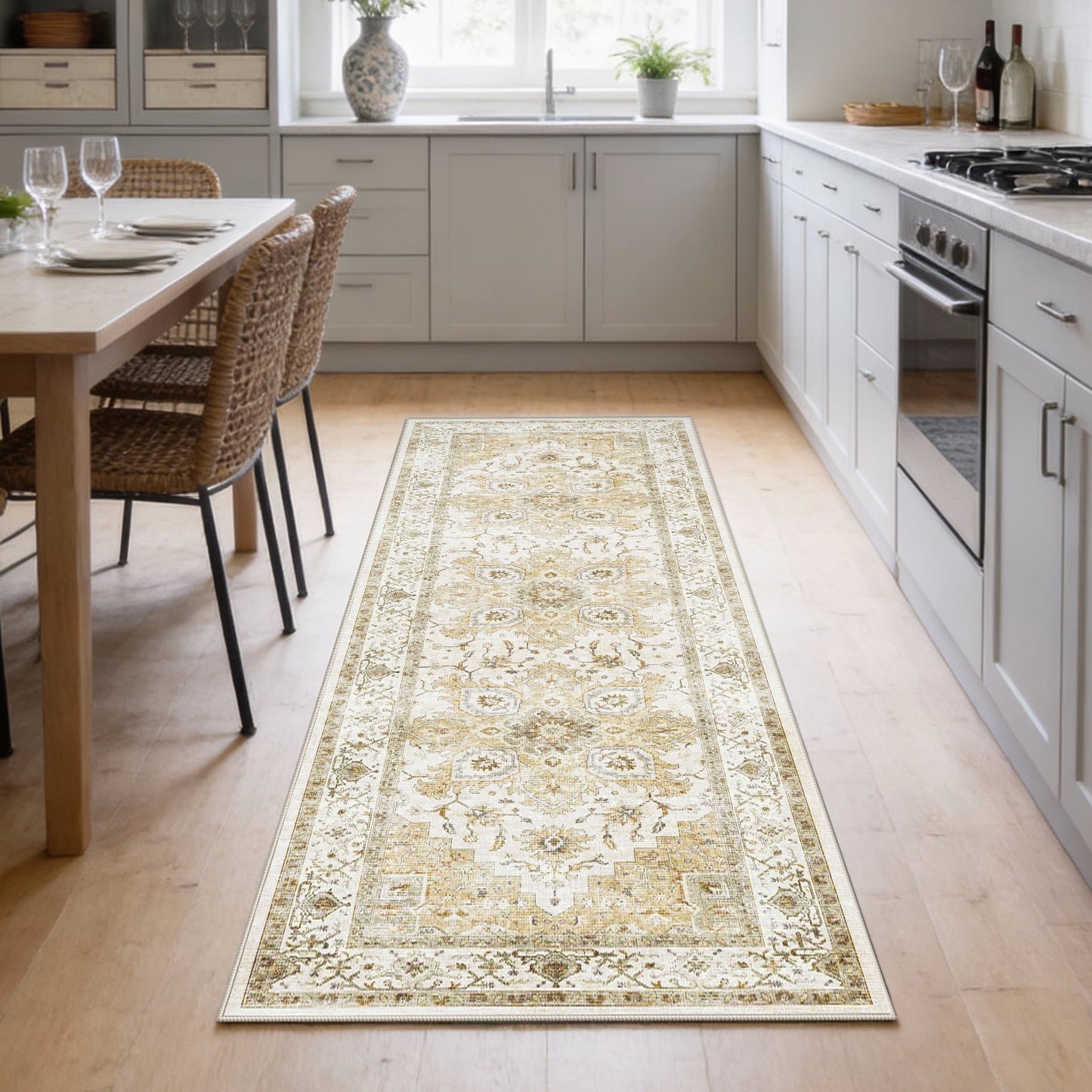 CHITOOMA 2'x6' Runner Rug, Machine Washable Rugs for Kitchen, Vintage Soft Non-Slip Runner Rug with Stain Resistant Non-Shed Carpet for Hallway, Entryway, Bedroom, Laundry, Bathroom