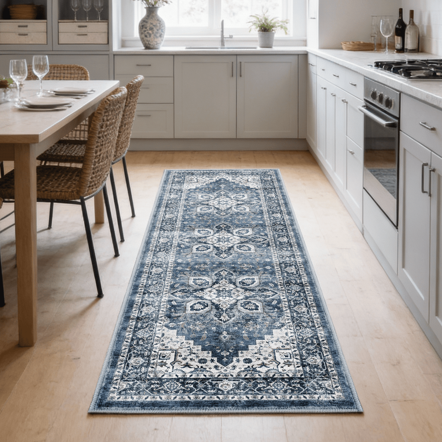CHITOOMA 2.6'x8' Runner Rug, Machine Washable Rugs for Kitchen, Vintage Soft Non-Slip Runner Rug with Stain Resistant Non-Shed Carpet for Hallway, Entryway, Bedroom, Laundry, Bathroom