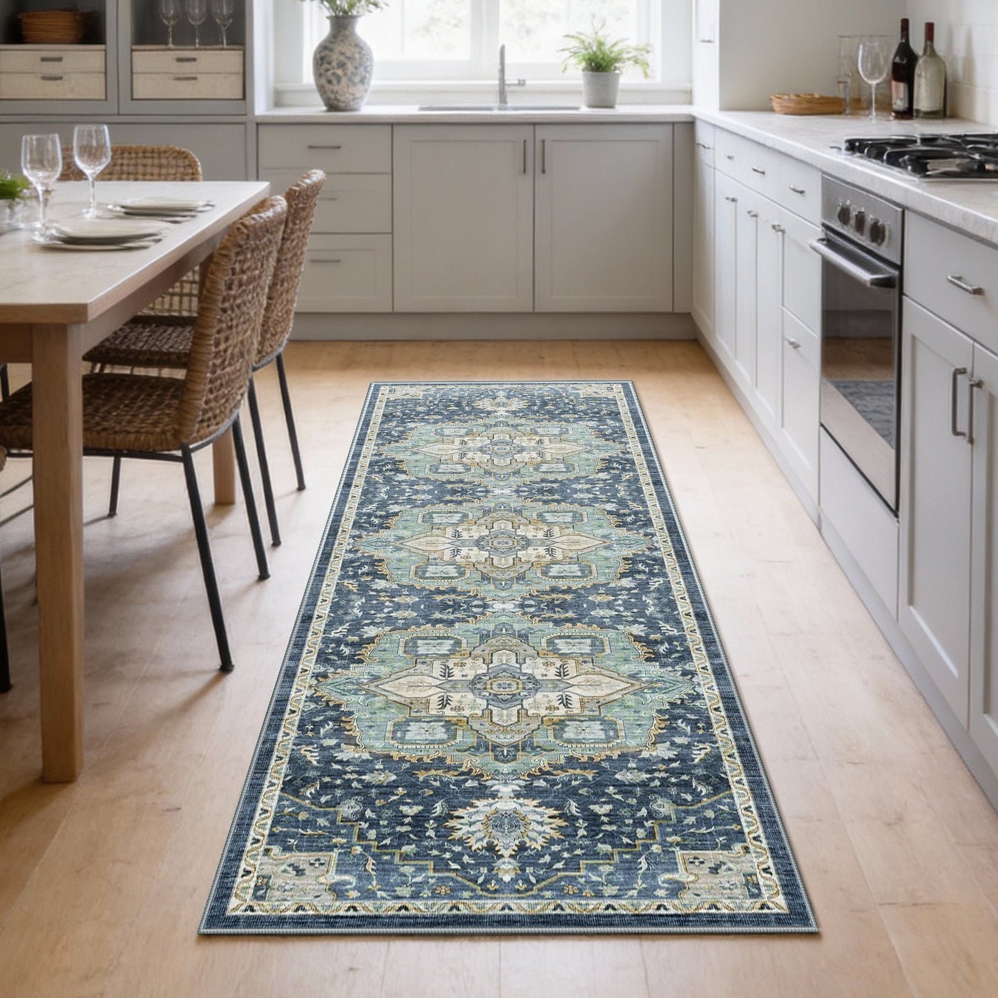 CHITOOMA 2'x6' Runner Rug, Machine Washable Rugs for Kitchen, Vintage Soft Non-Slip Runner Rug with Stain Resistant Non-Shed Carpet for Hallway, Entryway, Bedroom, Laundry, Bathroom